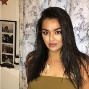 Meet your Posher, Amanda